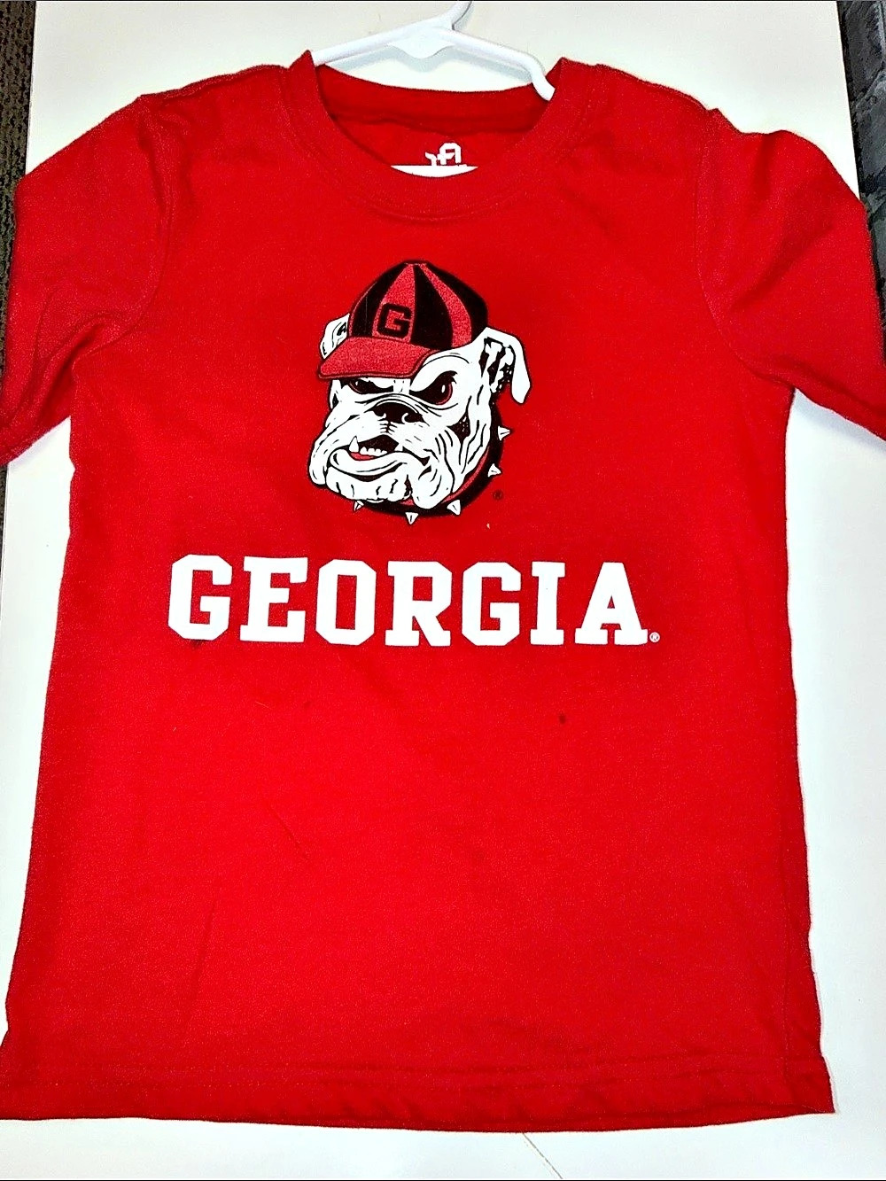 Team Athletics Georgia Bulldogs graphic tee Boys Size 4 Red Graphic Tee